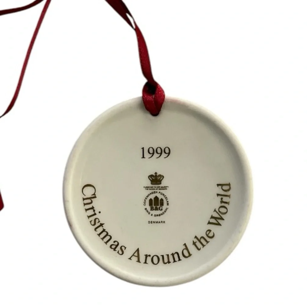 Vintage Set 7 of Bing and Grondahl Christmas Ornaments Santa Claus Collection - Picture 13 of 16